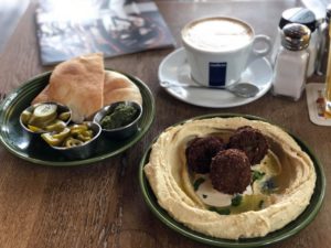 Zeil Kitchen Hummus